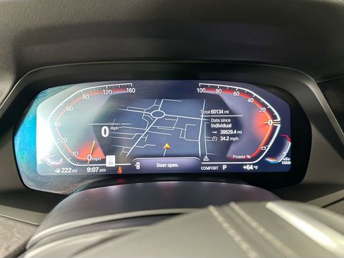 Used 2022 BMW X5 xDrive40i w/ Climate Comfort Package image 11