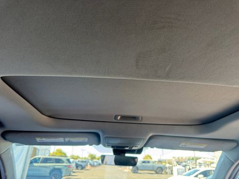 Used 2017 Acura MDX FWD image 31