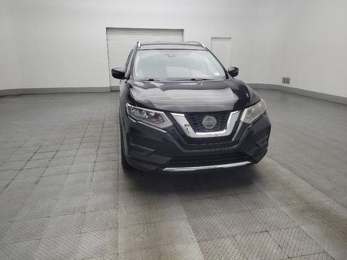 Used 2019 Nissan Rogue SV FWD image 14