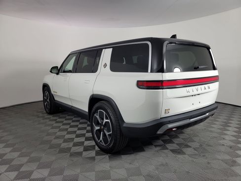 Used 2023 Rivian R1S Adventure AWD/4WD image 3