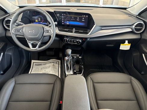 New 2026 Chevrolet Trax ACTIV w/ Driver Confidence Package FWD image 19