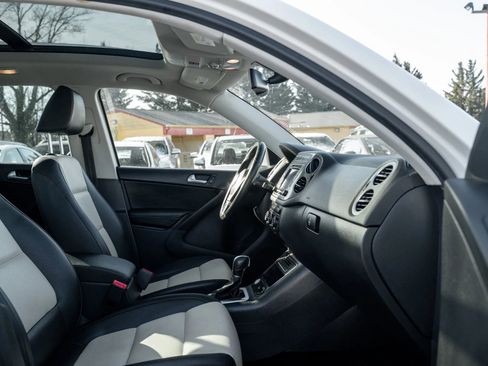 Used 2016 Volkswagen Tiguan SE image 11