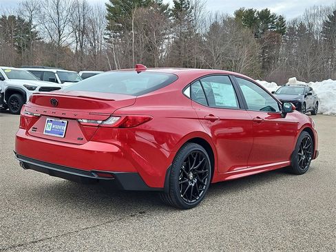 New 2026 Toyota Camry Hybrid image 2