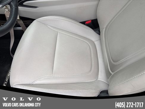 Used 2024 Hyundai Tucson Limited AWD/4WD image 7