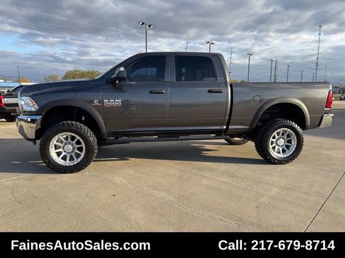 Used 2016 RAM 2500 Tradesman w/ Chrome Appearance Group image 8