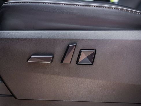 Used 2024 Tesla Cybertruck AWD Crew Cab image 19