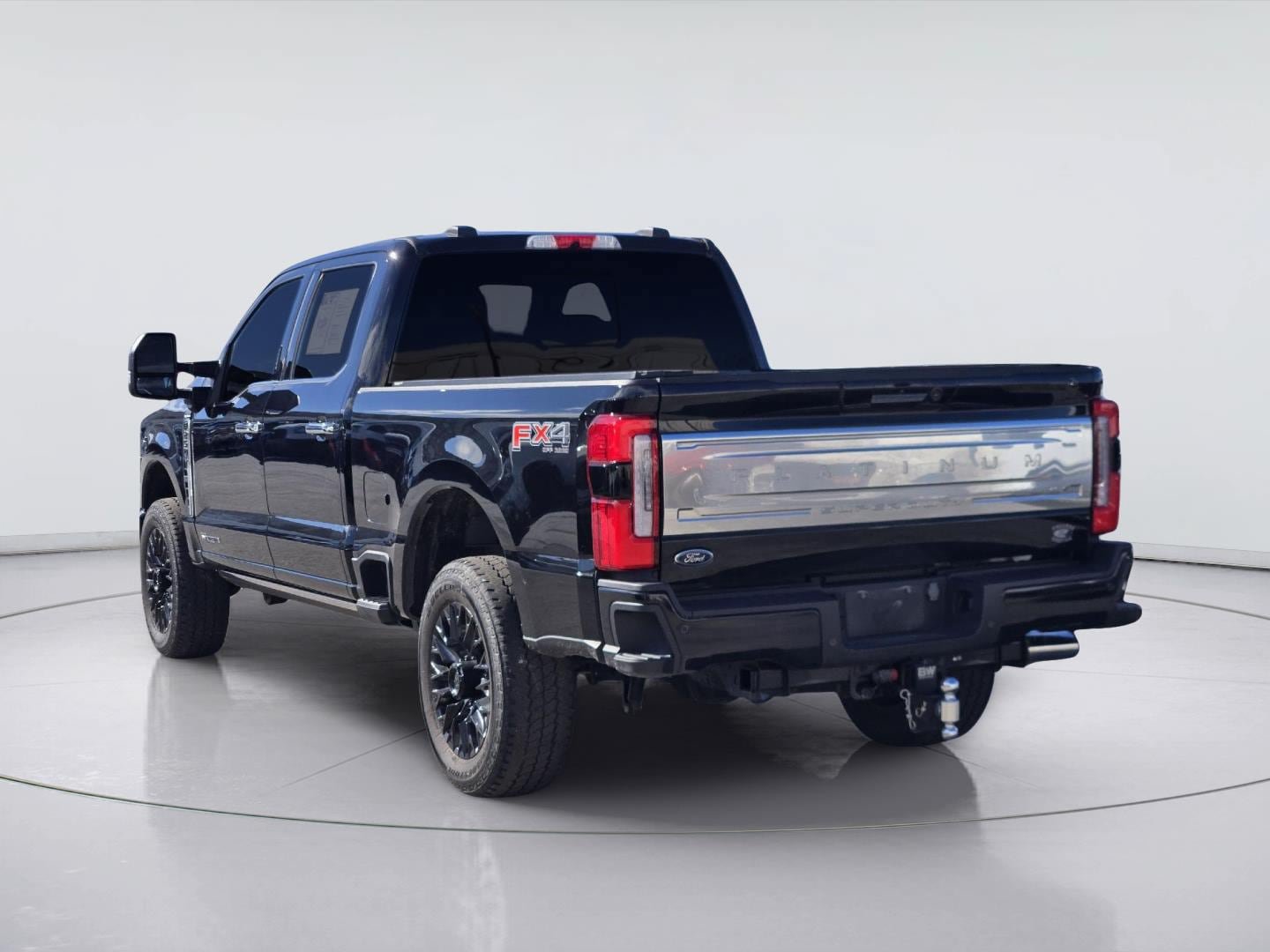 Used 2024 Ford F250 Platinum AWD/4WD image 6
