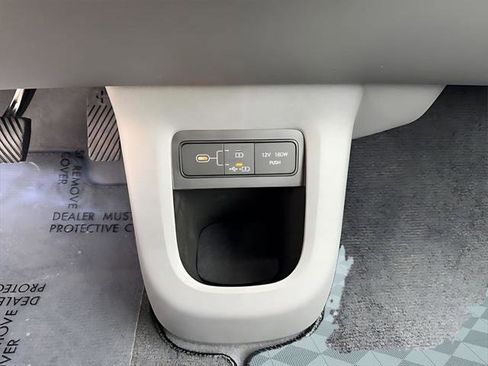 New 2026 Hyundai Ioniq 5 SEL image 23