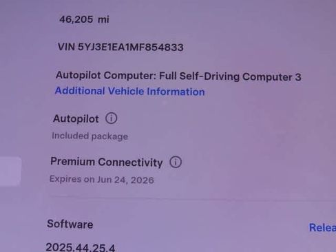 Used 2021 Tesla Model 3 Standard Range Plus image 24