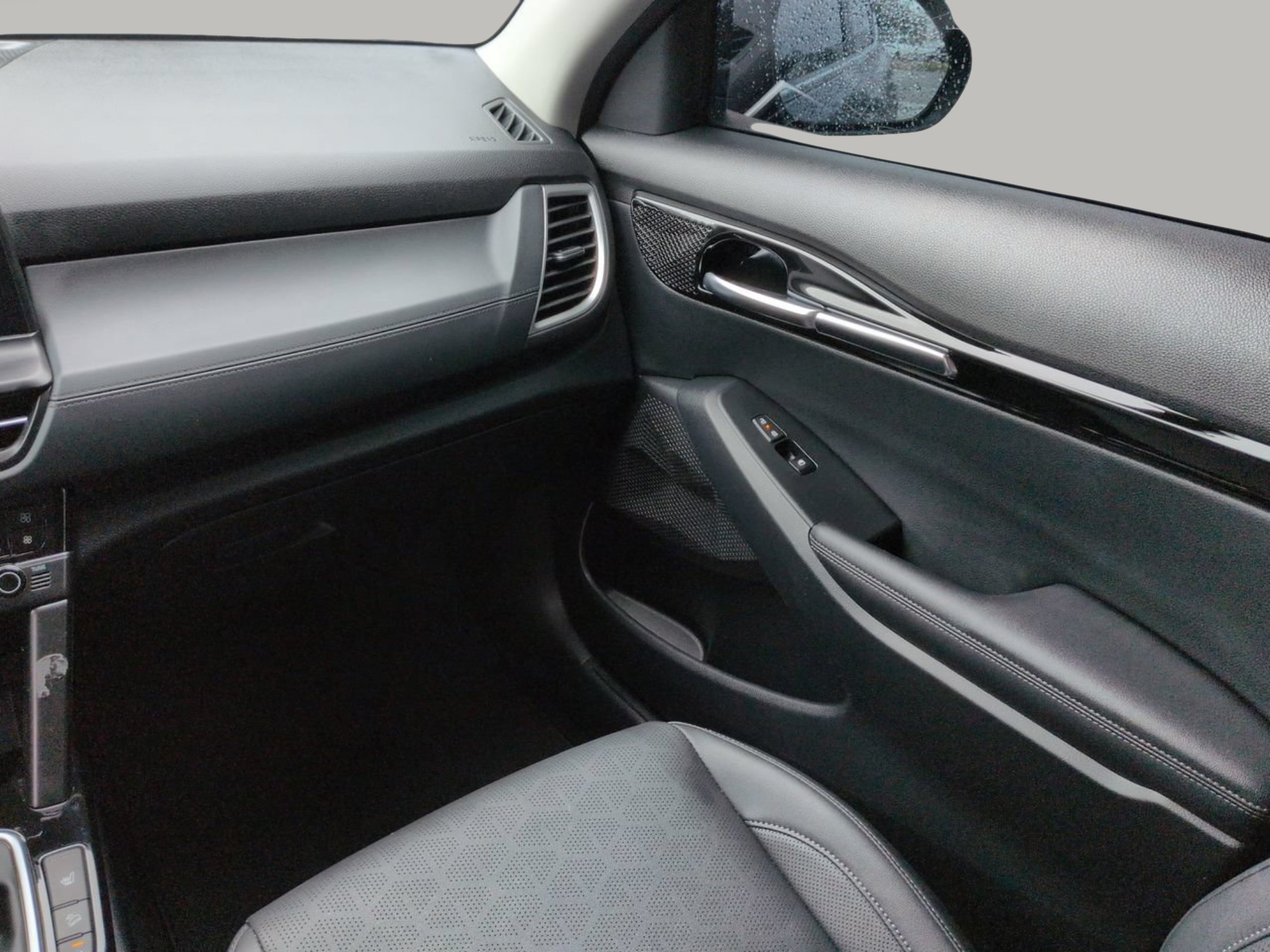Certified 2025 Kia Seltos EX w/ EX Sunroof Package FWD image 20