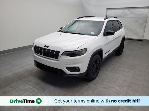 Used 2023 Jeep Cherokee Altitude Lux image 1