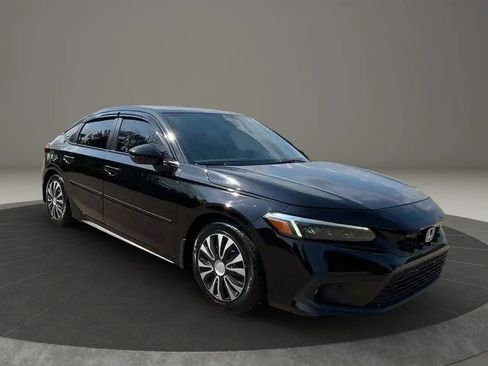Used 2022 Honda Civic Sport Touring image 6