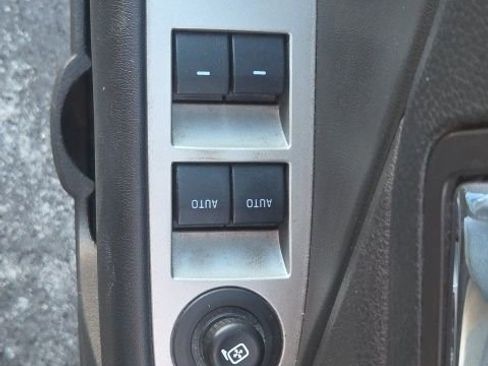 Used 2012 Ford Fusion SEL image 15