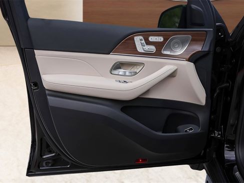 Used 2026 Mercedes-Benz GLE 450 4MATIC image 24