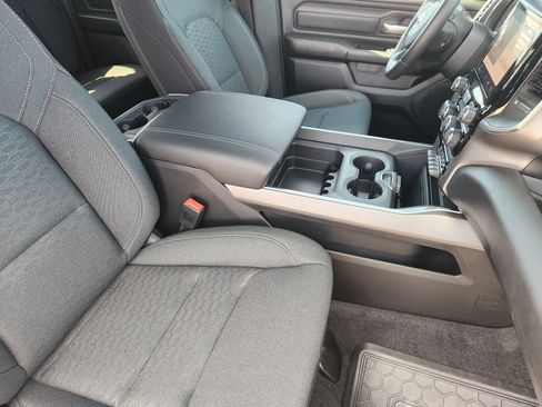 New 2026 RAM 1500 Express image 11