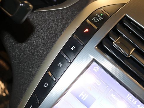 Used 2020 Lincoln MKZ Reserve w/ Elements Package FWD image 41