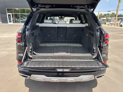 Used 2025 BMW X5 xDrive40i w/ Premium Package AWD/4WD image 11