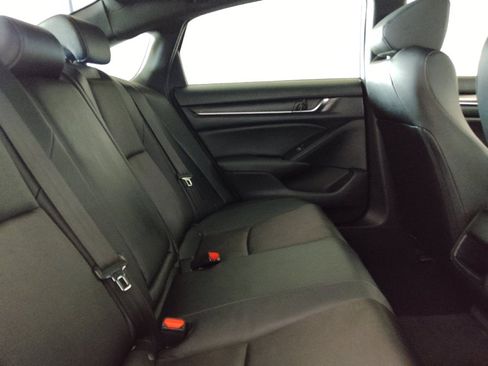 Used 2020 Honda Accord Sport image 19