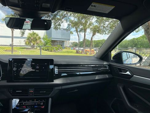 New 2026 Volkswagen Jetta Sport FWD image 10