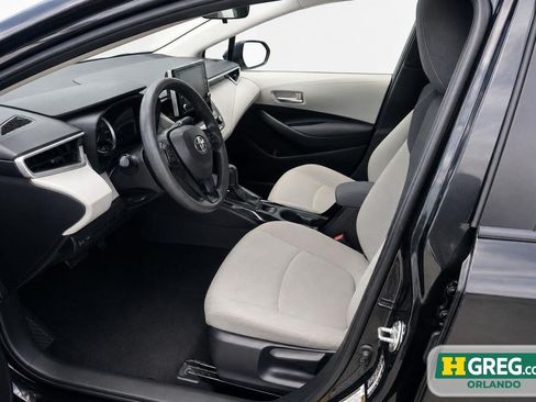 Used 2020 Toyota Corolla LE FWD image 8