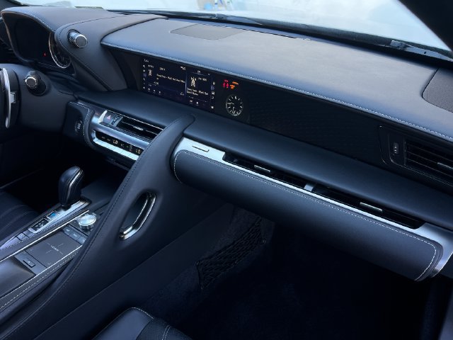 Used 2018 Lexus LC 500 Coupe w/ Touring Package RWD image 16