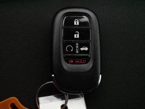 Used 2024 Honda Civic Sport image 29