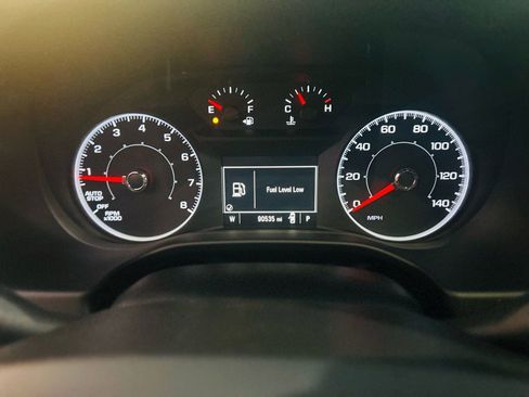 Used 2017 GMC Acadia SLE image 26