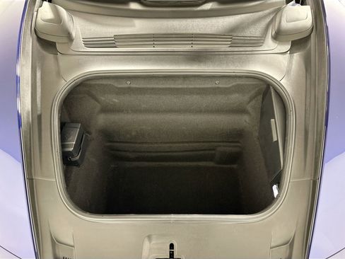 Certified 2025 Porsche 911 Targa 4 GTS image 36