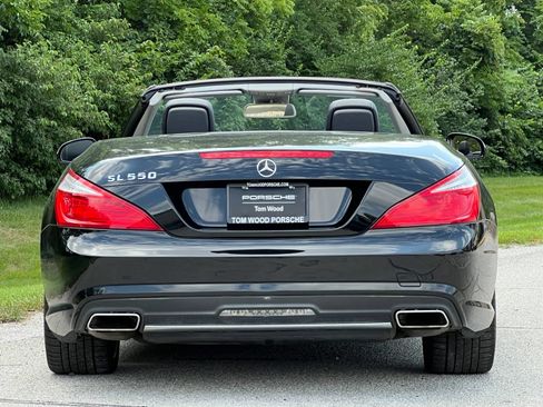 Used 2014 Mercedes-Benz SL 550 image 9