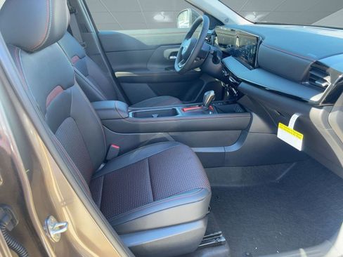 New 2026 Nissan Kicks SR w/ Cold Weather Package image 28