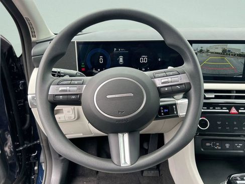 New 2026 Hyundai Tucson Blue SE image 30