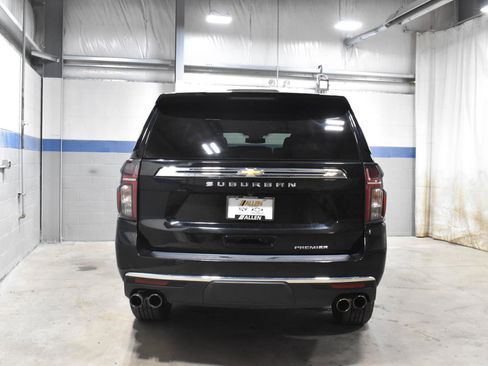 Used 2023 Chevrolet Suburban Premier AWD/4WD image 24