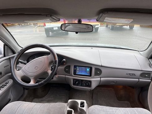 Used 2001 Buick Century Custom w/ Premium Pkg image 29