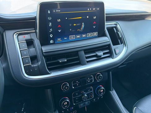Used 2023 Chevrolet Tahoe Premier RWD image 16