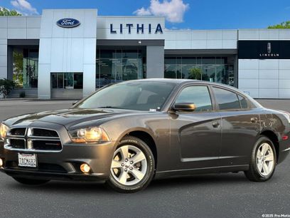 Used 2013 Dodge Charger SXT