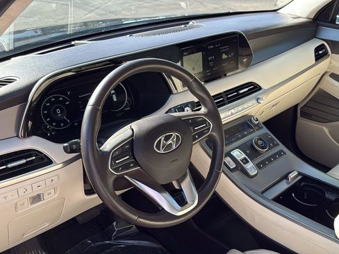 Used 2020 Hyundai Palisade Limited image 16