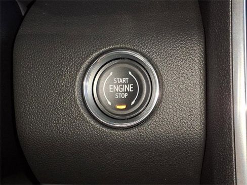 New 2026 GMC Acadia Elevation image 21