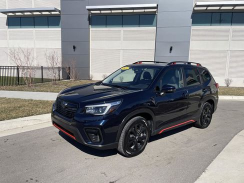 Used 2021 Subaru Forester Sport image 9