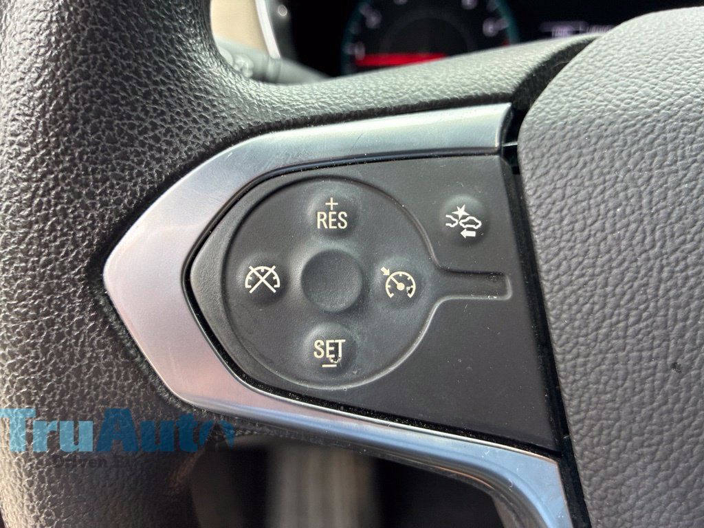 Used 2024 Chevrolet Traverse LS w/ Safety Package FWD image 28