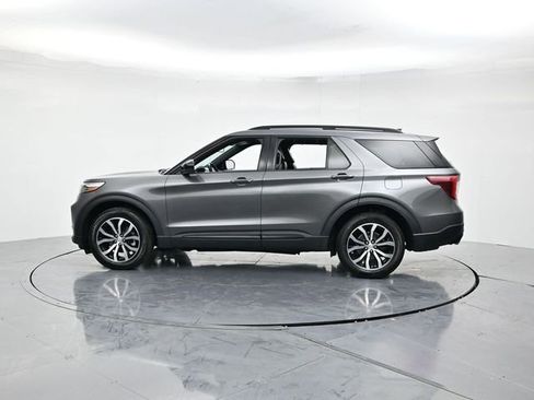 Used 2022 Ford Explorer ST image 7