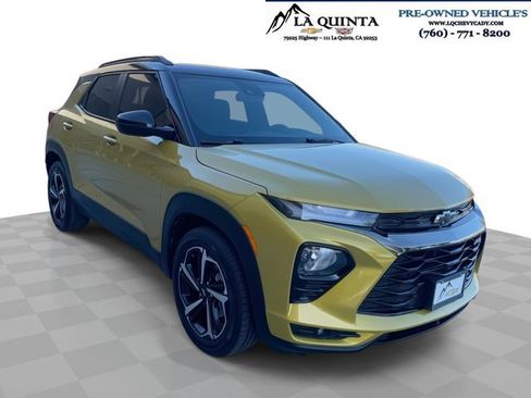 Used 2023 Chevrolet TrailBlazer RS w/ Sun and Liftgate Package image 1