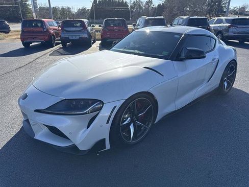 Used 2022 Toyota Supra Premium image 3