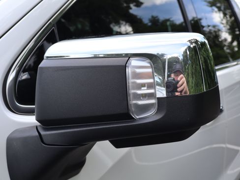 Used 2024 GMC Sierra 1500 Denali Ultimate AWD/4WD image 20