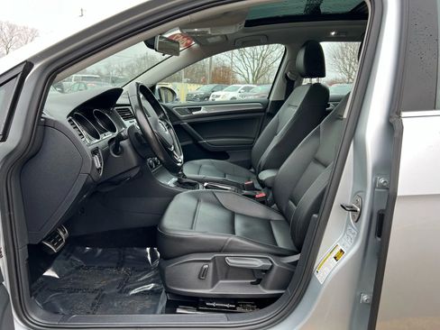 Used 2017 Volkswagen Golf Alltrack SE image 23