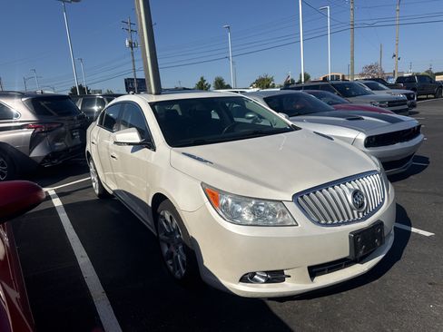 Used 2011 Buick LaCrosse CXS w/ Touring Package FWD image 5