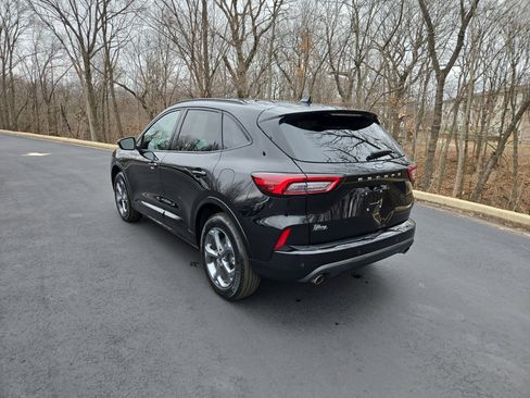 Used 2024 Ford Escape ST-Line w/ Tech Pack #1 image 6