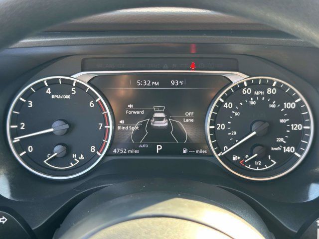 Used 2023 Nissan Rogue S AWD/4WD image 25