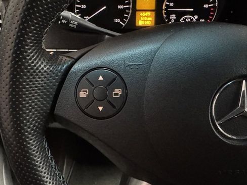 Used 2018 Mercedes-Benz Sprinter 3500 image 17