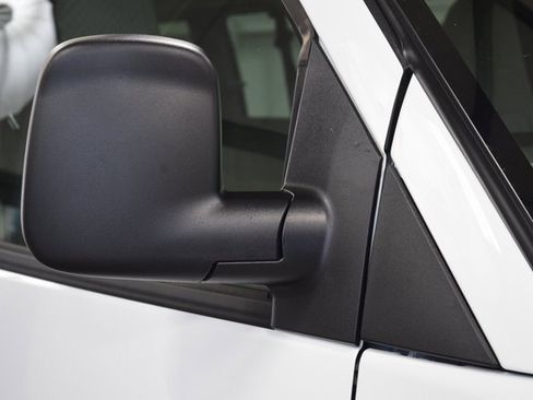 Used 2025 Chevrolet Express 3500 LS image 8