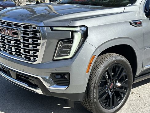 New 2026 GMC Yukon XL Denali w/ Sun & Power Step Package RWD image 9